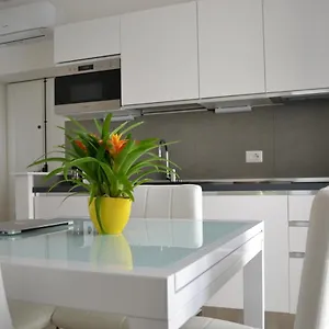 Apartment Flats, Como