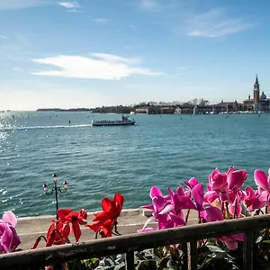 Fenix Turandot Apartment Venice