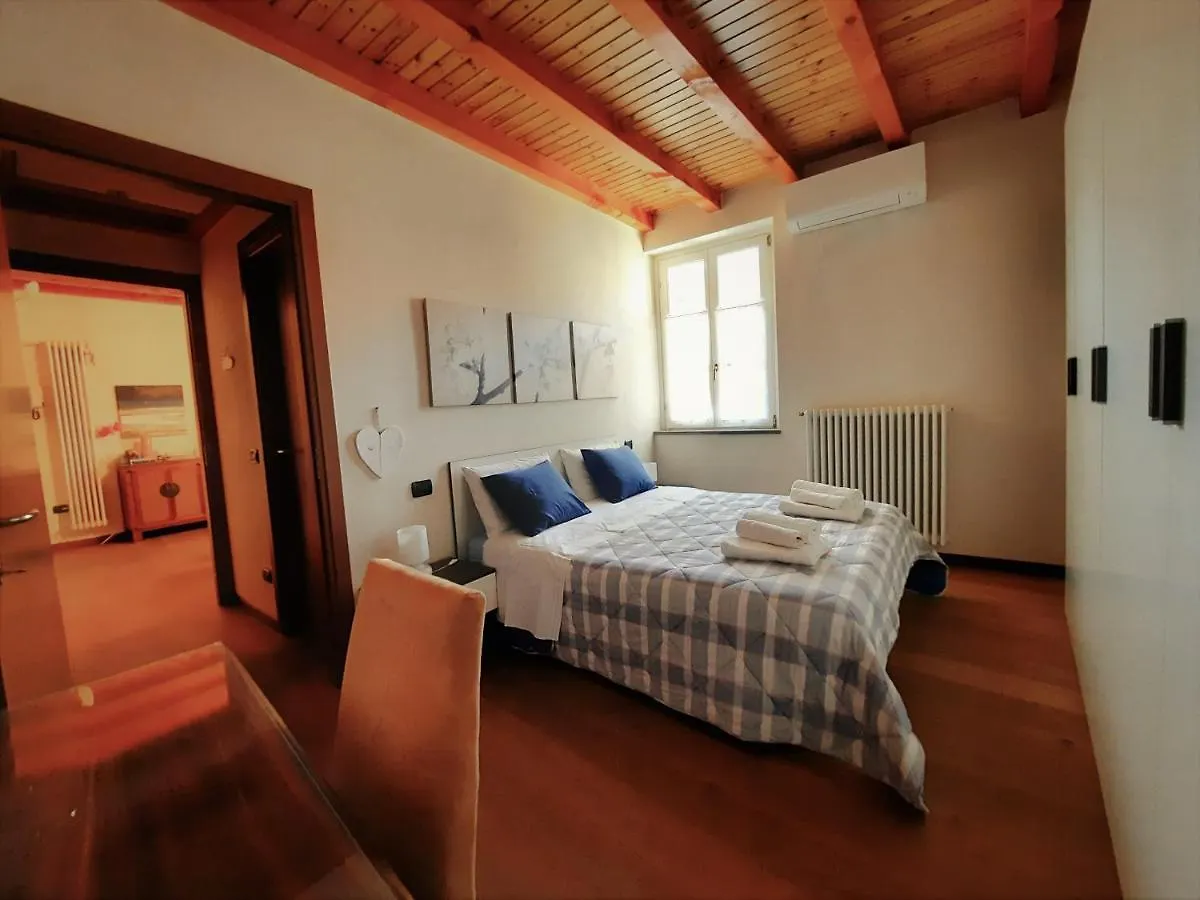 Antica Corte, Bilocale Nel Centro Storico Di Como Apartment