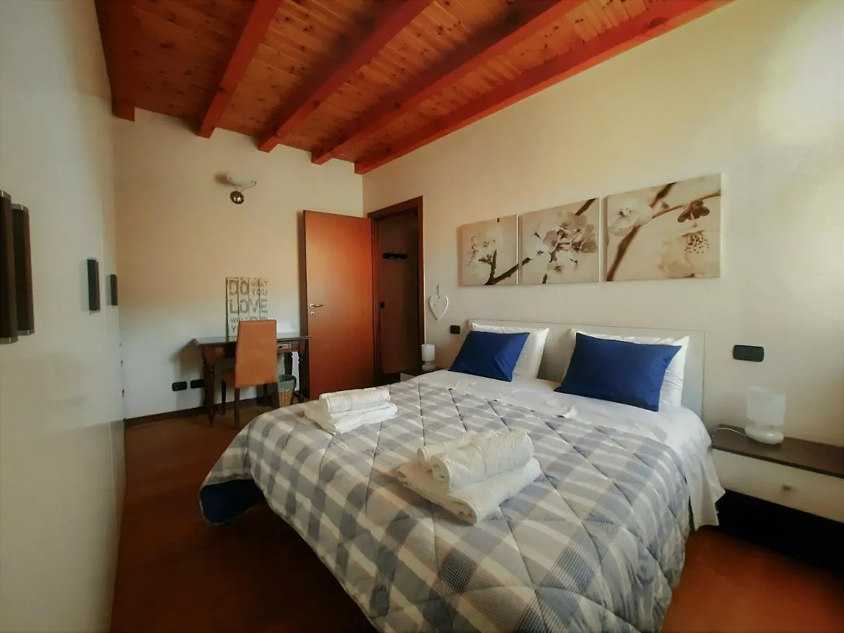 Antica Corte, Bilocale Nel Centro Storico Di Como Apartment Italy